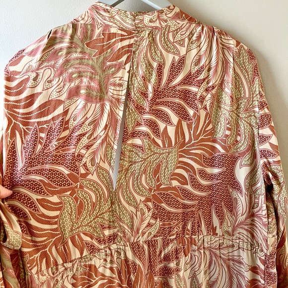 Natalie Martin 100% Silk Long Robe Size M Printed Tie Waist - quiet luxury chic - Picture 10 of 15